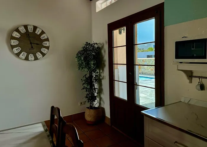 Villa Tenike